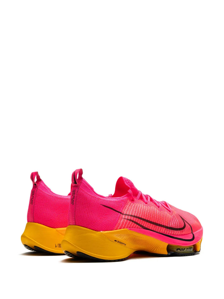Air Zoom Tempo Next% Flyknit Sneakers