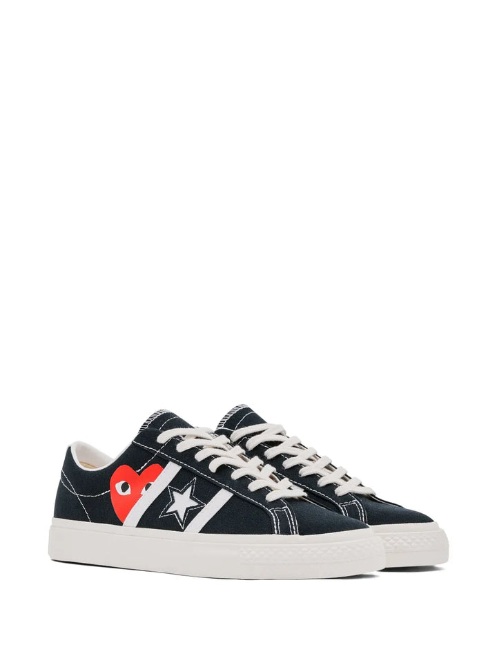 Comme Des Gar ns Play X Converse One Star Academy Pro Sneakers