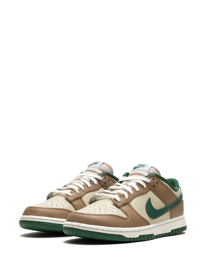 Dunk Low Retro Rattan/Gorge Green Sneakers