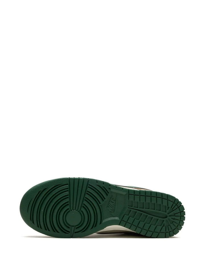 Dunk Low Retro Rattan/Gorge Green Sneakers