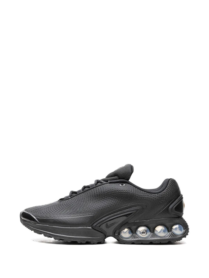 Air Max Dn Triple Black Sneakers