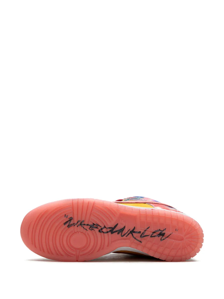 Dunk Low Sb Friends & Family - Futura Laboratories - Sunblush Sneakers
