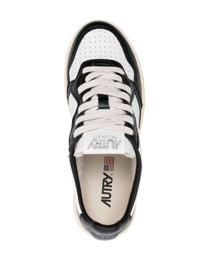 Autry Medalist Leather Sneakers