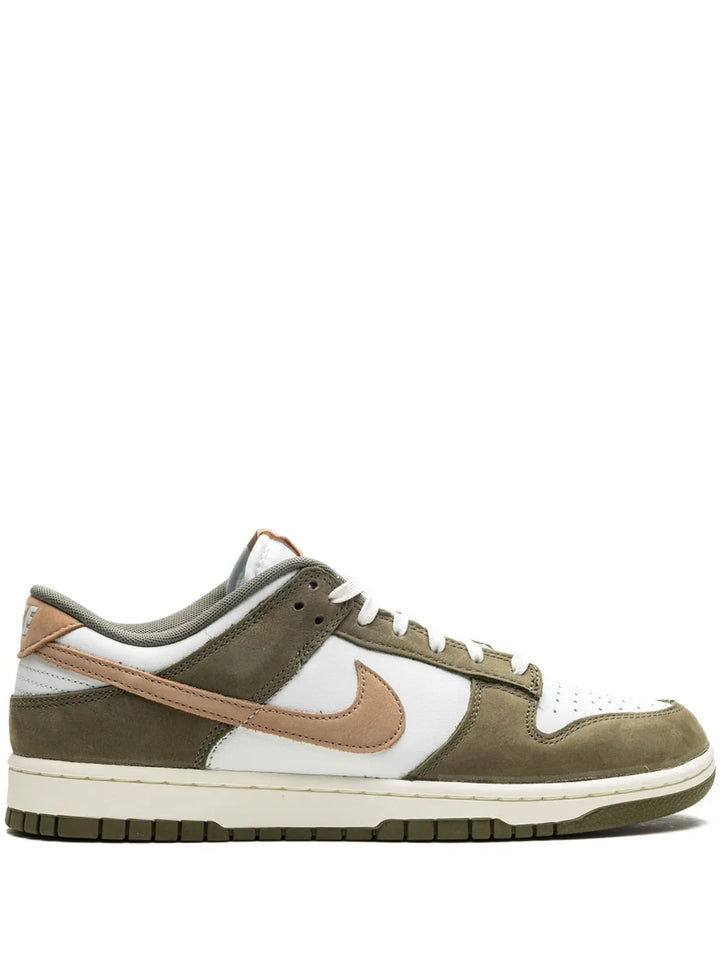 Dunk Low Medium Olive Sneakers