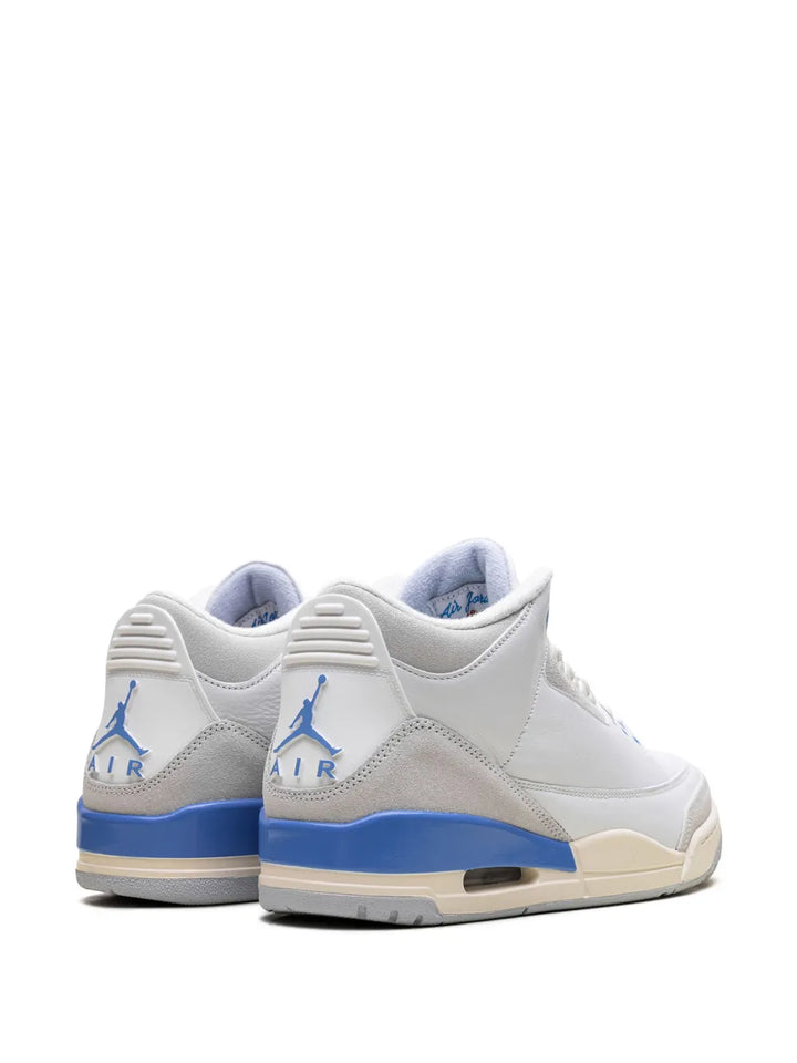 Air Jordan 3 Lucky Shorts Sneakers