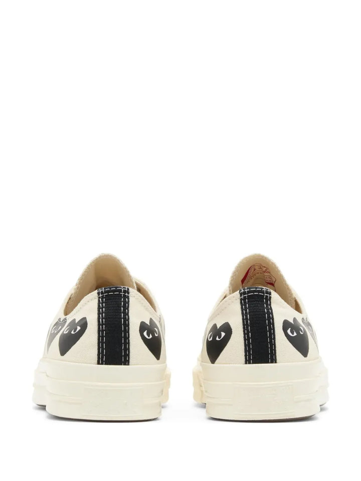 Comme Des Gar ns Play X Converse X Converse Chuck Taylor70 Sneakers