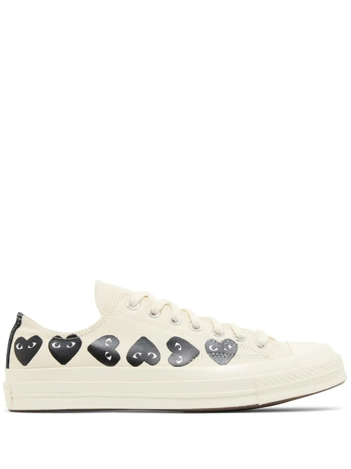 Comme Des Gar ns Play X Converse X Converse Chuck Taylor70 Sneakers