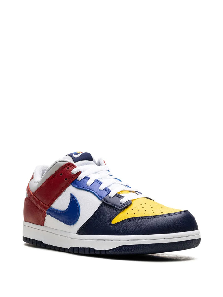 Dunk Low What The Sneakers