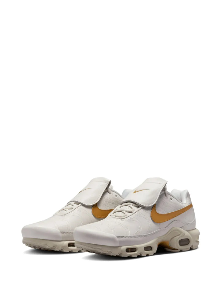 Air Max Plus Tiempo Phantom/Metallic Gold Sneakers
