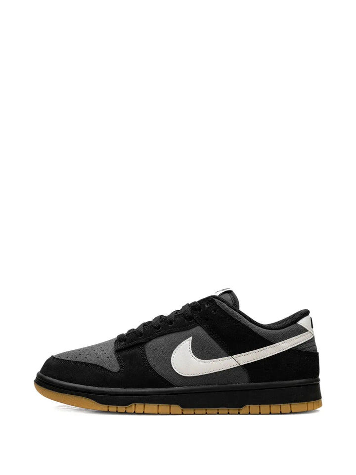Dunk Low Se Black/Grey/Gum Sneakers