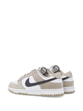 Dunk Low Sneakers