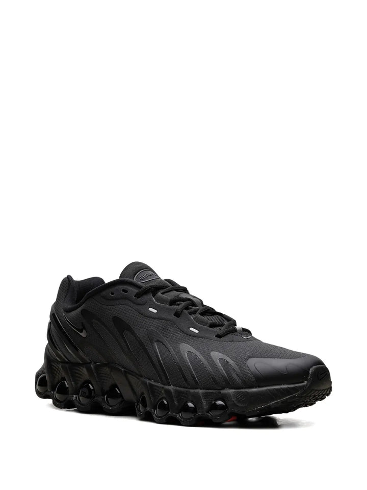 Air Max Dn8 Black Sneakers