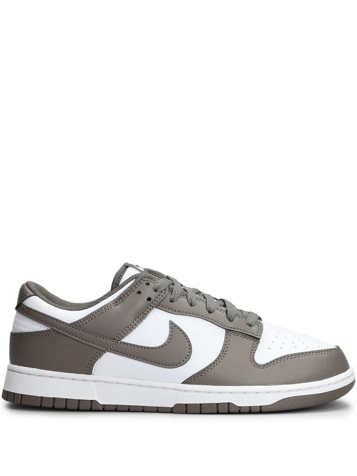 Dunk Sneakers