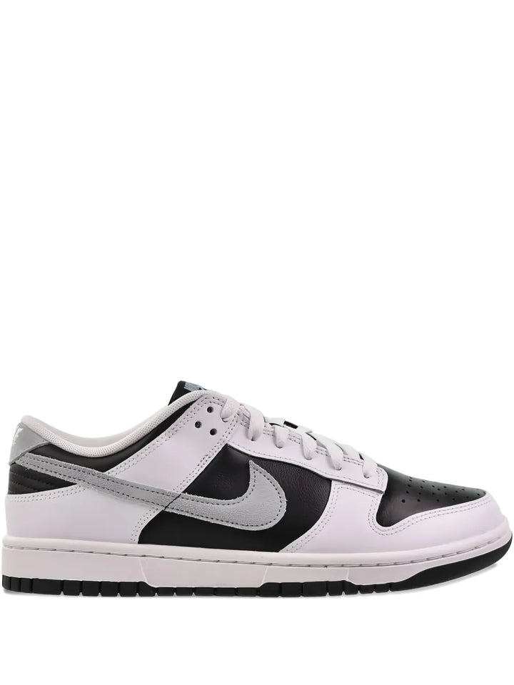 Dunk Low Reverse Panda 2.0 Sneakers