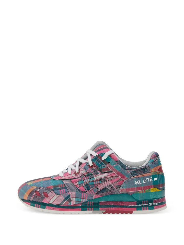 Comme Des Gar ns Shirt X Asics Gel-Lyte Iii 07 Sneakers