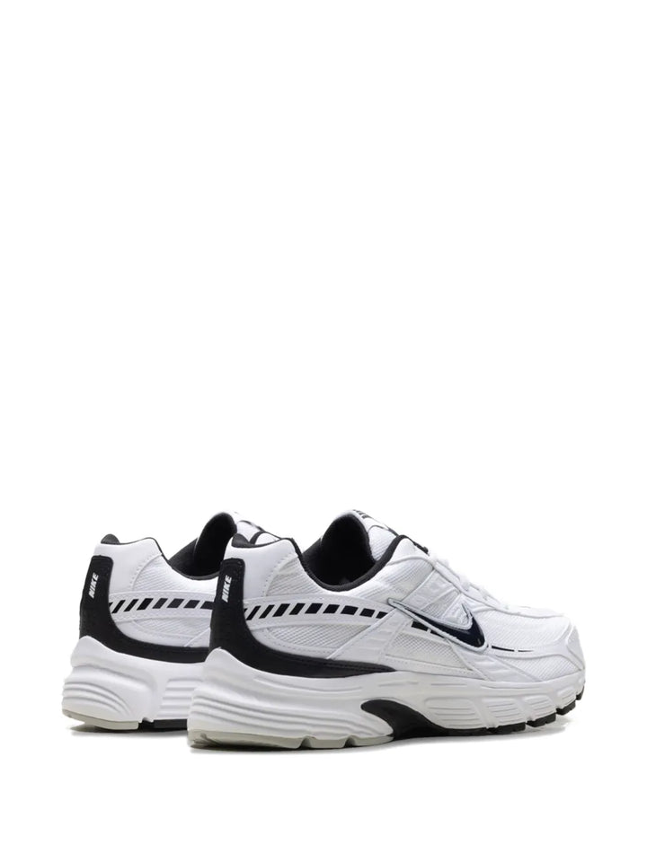 Initiator Low-Top White/Black Sneakers