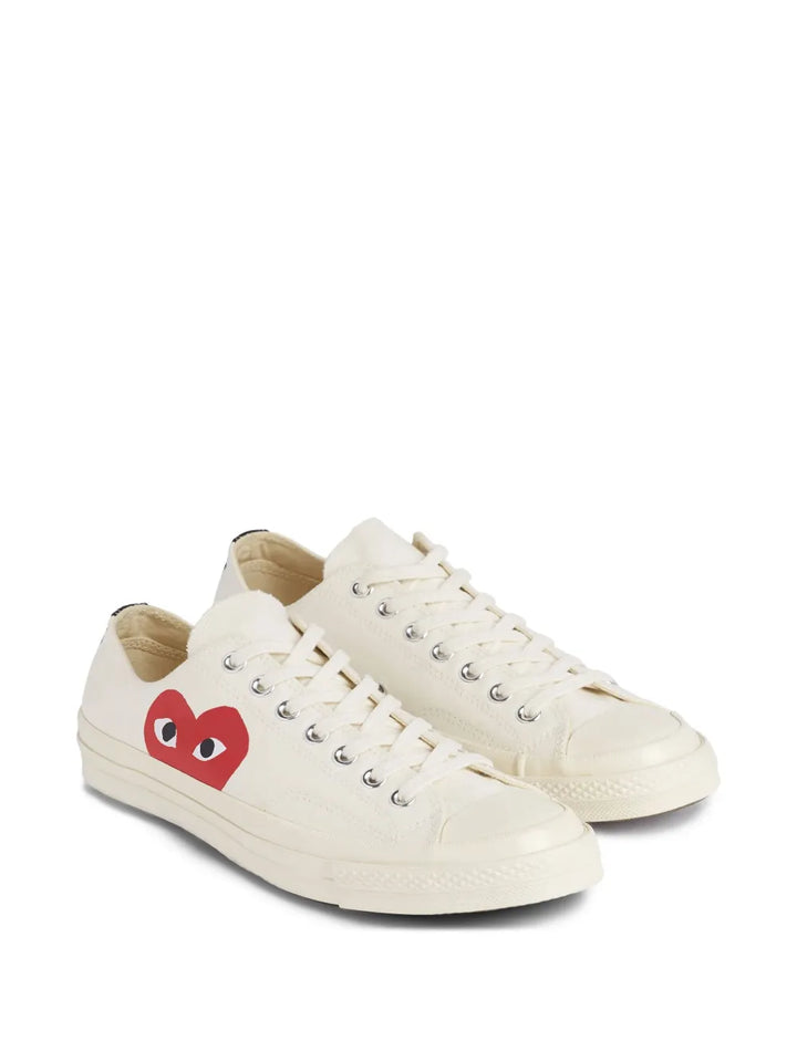 Comme Des Gar ns Play X Converse Heart-Logo Sneakers