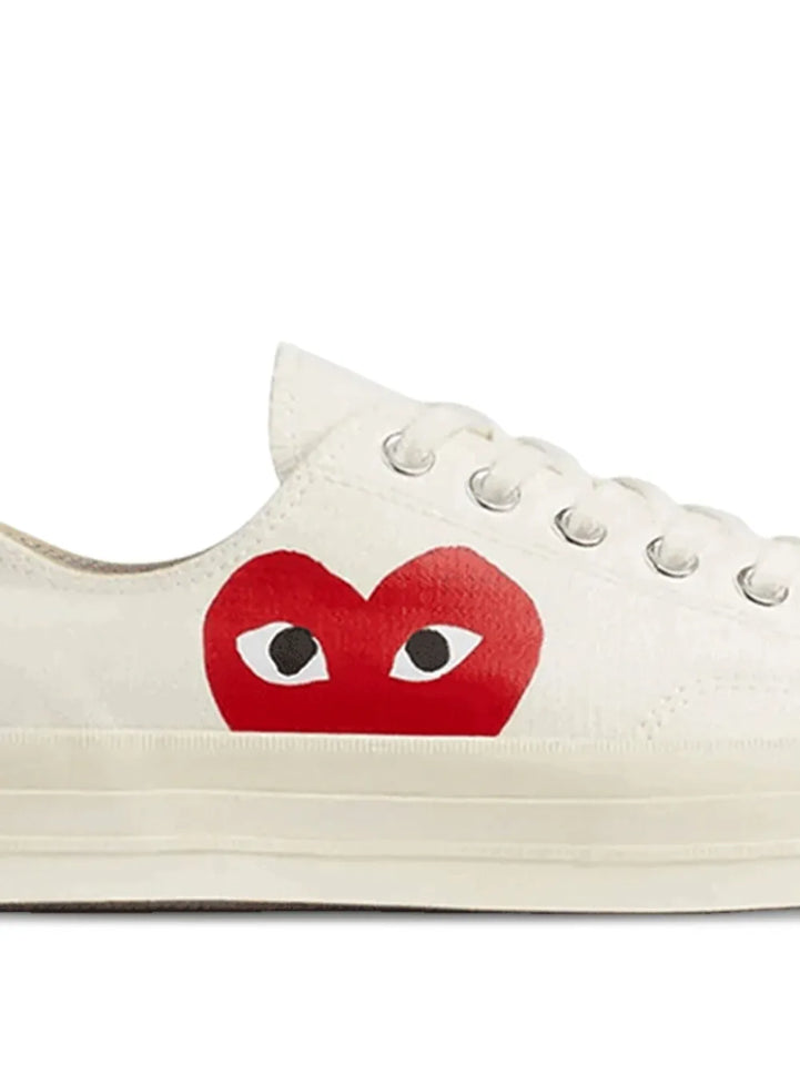 Comme Des Gar ns Play X Converse Heart-Logo Sneakers