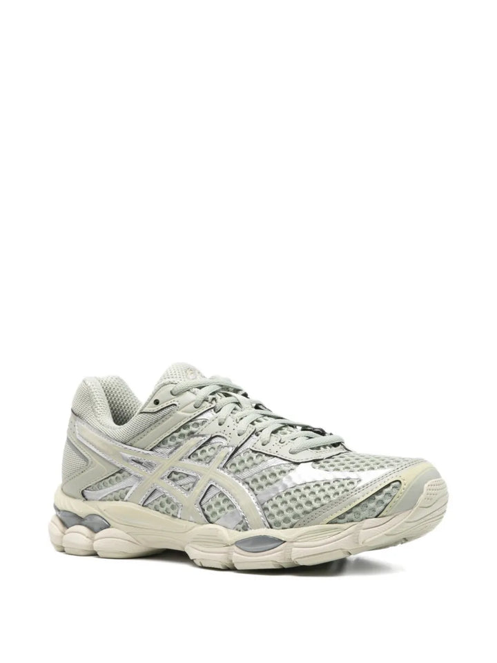 Asics Gel-Cumulus 16 Sneakers