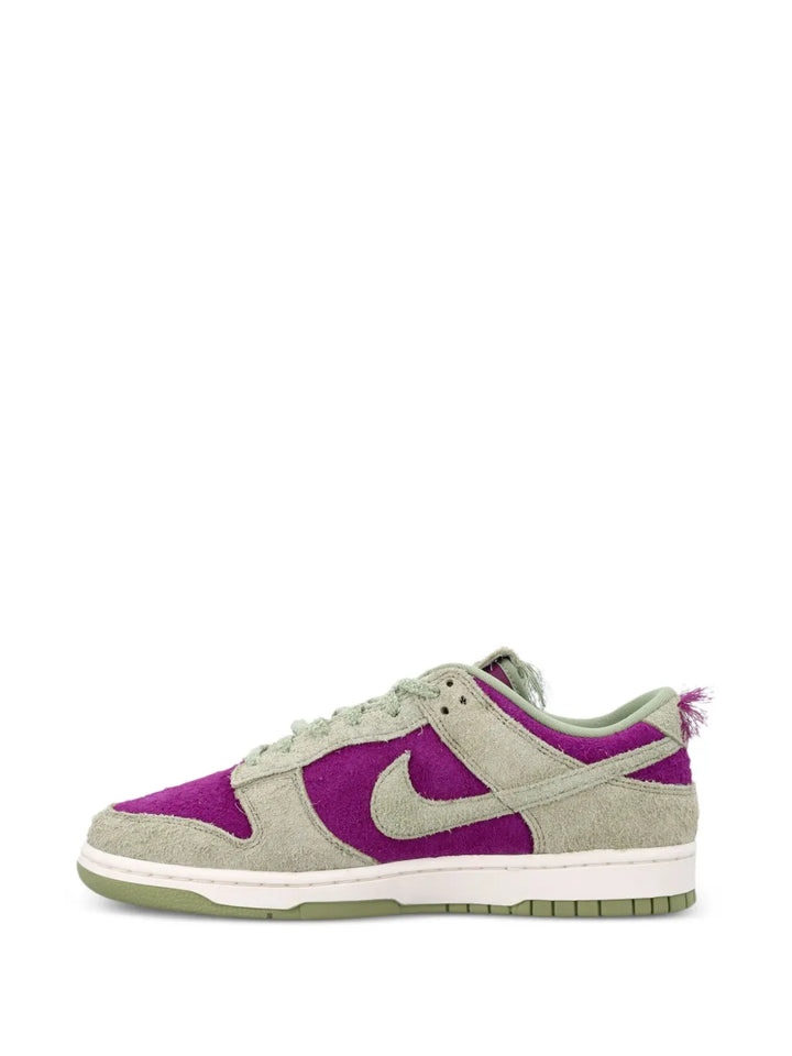 Dunk Low Retro Se Sneakers