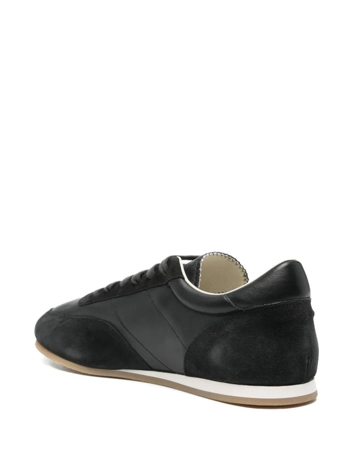Common Projects Minimal Leather Sneakers