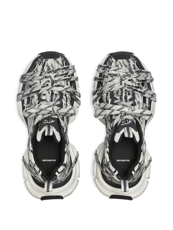Balenciaga Extreme Logo-Detailing Low-Top Sneakers