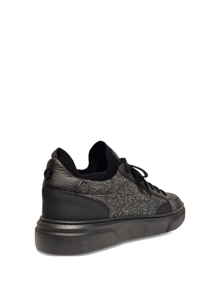 Barrett Phan Sneakers