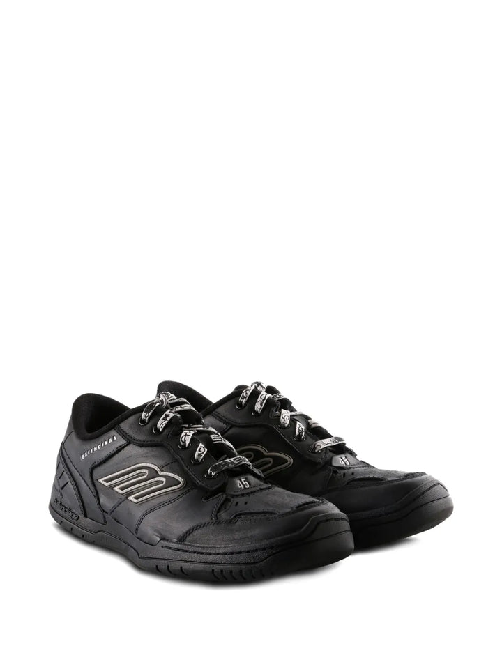 Balenciaga Hamptons Worn-Out Trainers