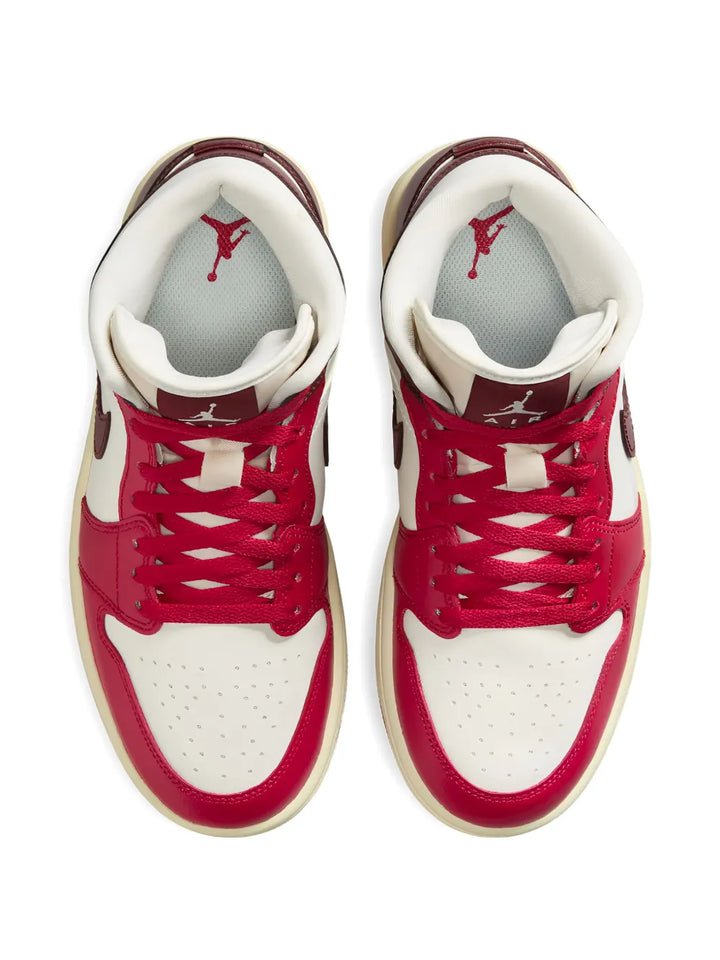 Air Jordan 1 Mid Sneakers