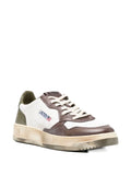 Autry Logo-Patch Sneakers