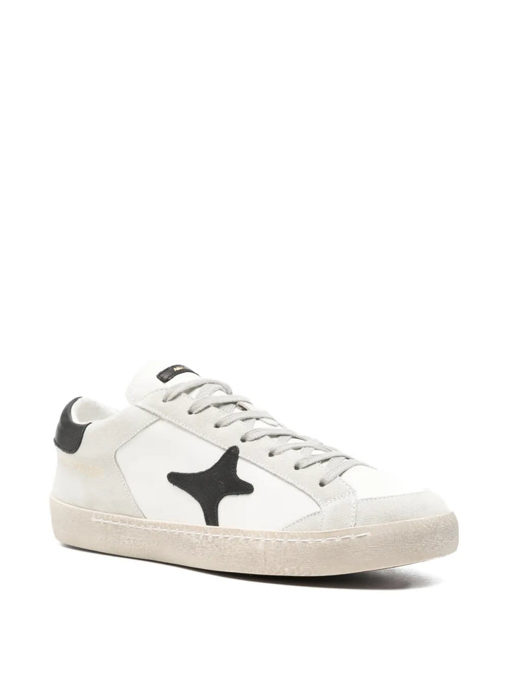 Ama Brand Star-Motif Sneakers