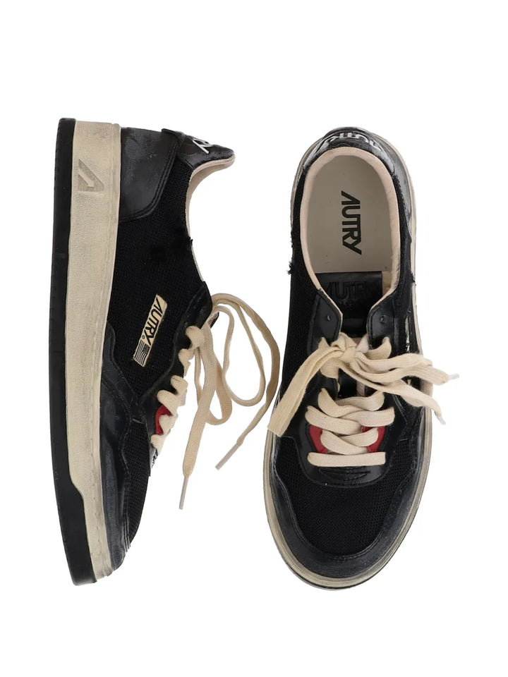 Autry Medalist Low Super Vintage Sneakers