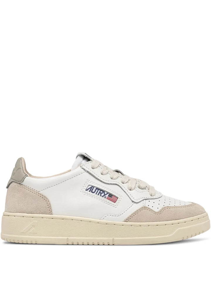 Autry Medalist Low Lace-Up Sneakers