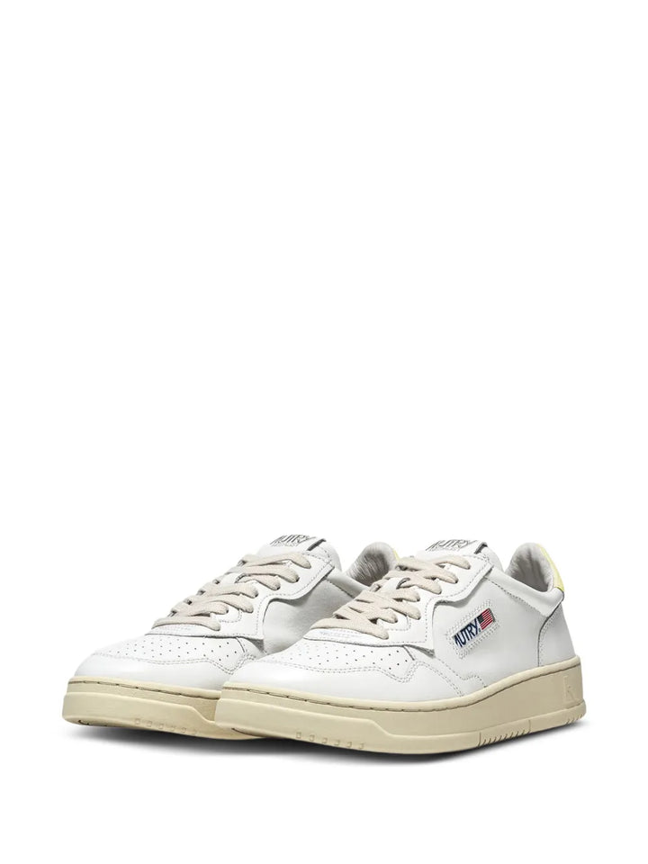 Autry Medalist Low Leather Sneakers