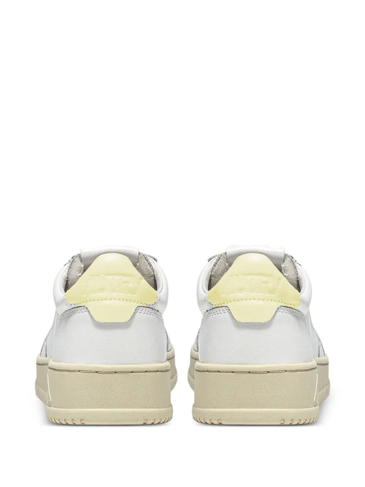 Autry Medalist Low Leather Sneakers