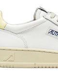 Autry Medalist Low Leather Sneakers