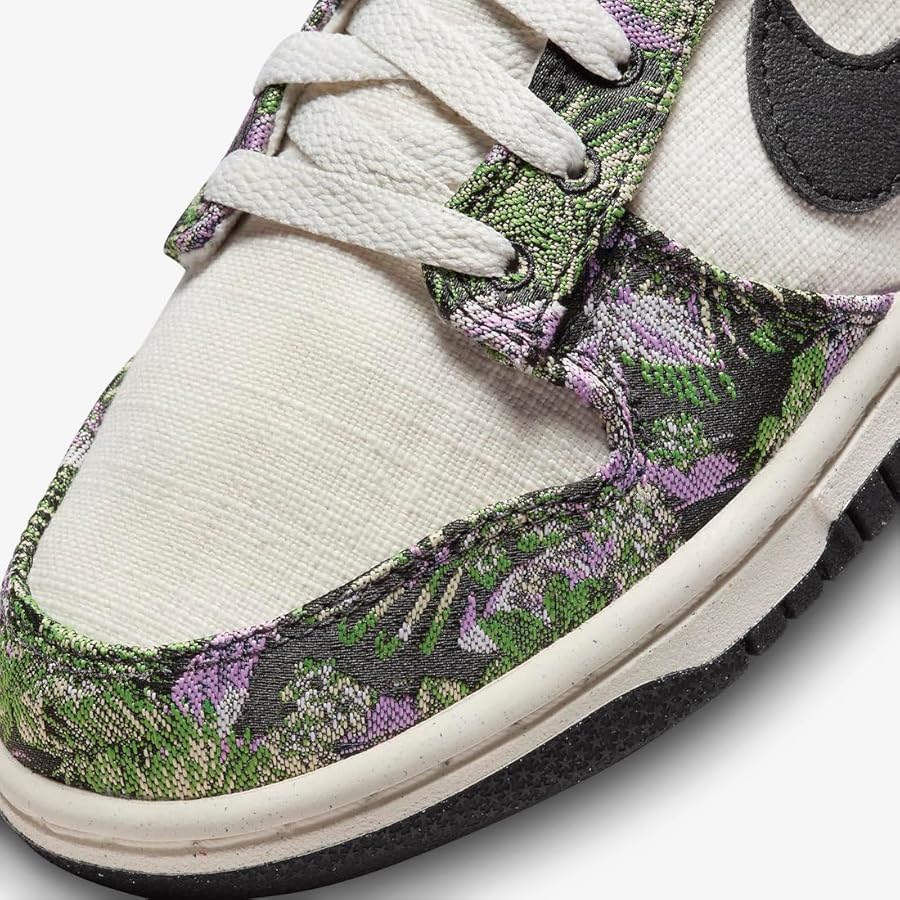  Dunk Low Shoes