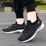Fashionable New Men's Casual Sports Shoes
