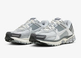  Air Zoom Vomero 5 Shoes