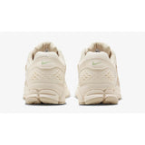  Air Zoom Vomero 5 Shoes