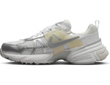  V2K Women's Running Shoes