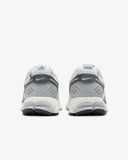  Air Zoom Vomero 5 Shoes